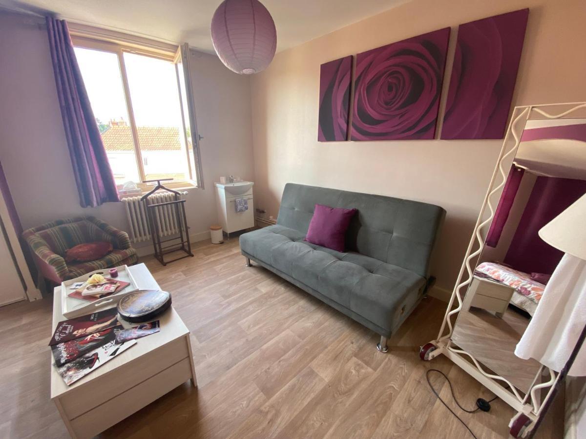Chambres D'Hote Au Chapeau Claque Cabaret Gueugnon Buitenkant foto
